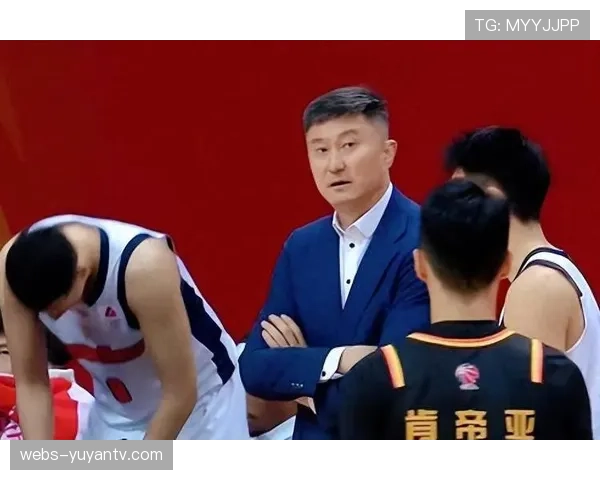 杜锋再称球队困难，广东男篮冲击常规赛四强希望渺茫